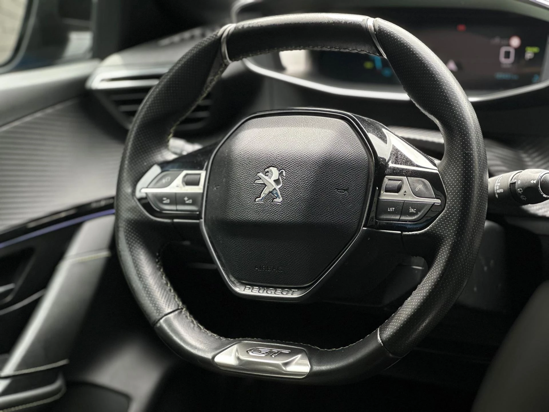 Hoofdafbeelding Peugeot e-208