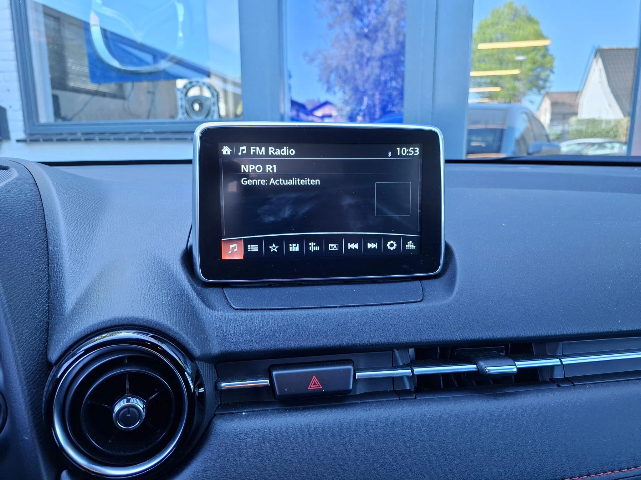 Hoofdafbeelding Mazda 2