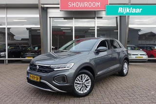 Hoofdafbeelding Volkswagen T-Roc Volkswagen T-Roc 1.0 TSI LIFE BUSINESS Trekhaak 1e Eigenaar (All-in prijs)