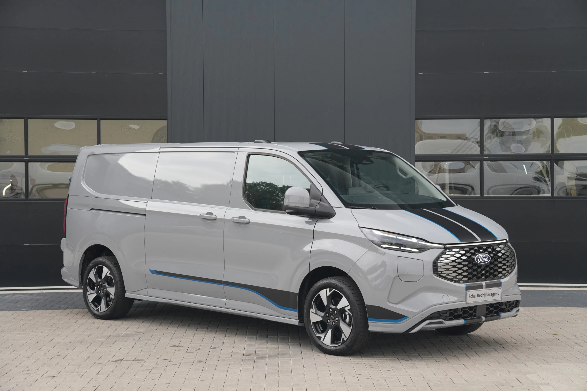 Hoofdafbeelding Ford E-Transit Custom