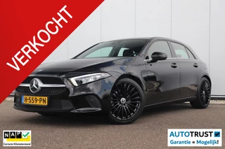 Mercedes-Benz A-klasse 160 Business Solution Half Leder Full LED Sportstoelen Carplay Android Navigatie Achteruitrijcamera Clima Cruise 19 inch AMG Look Velgen Nieuwe Banden! Stoelverwarming