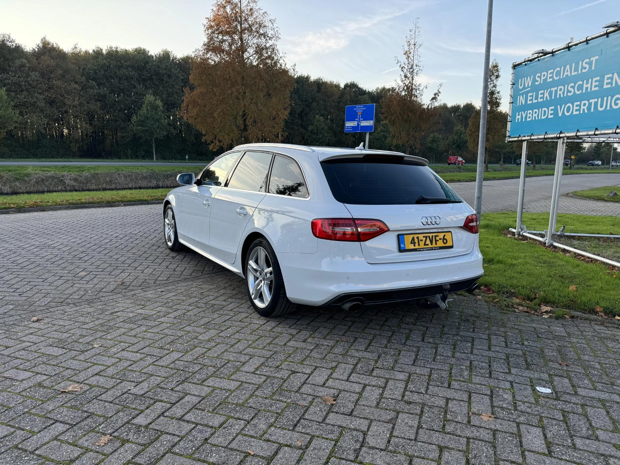 Hoofdafbeelding Audi A4