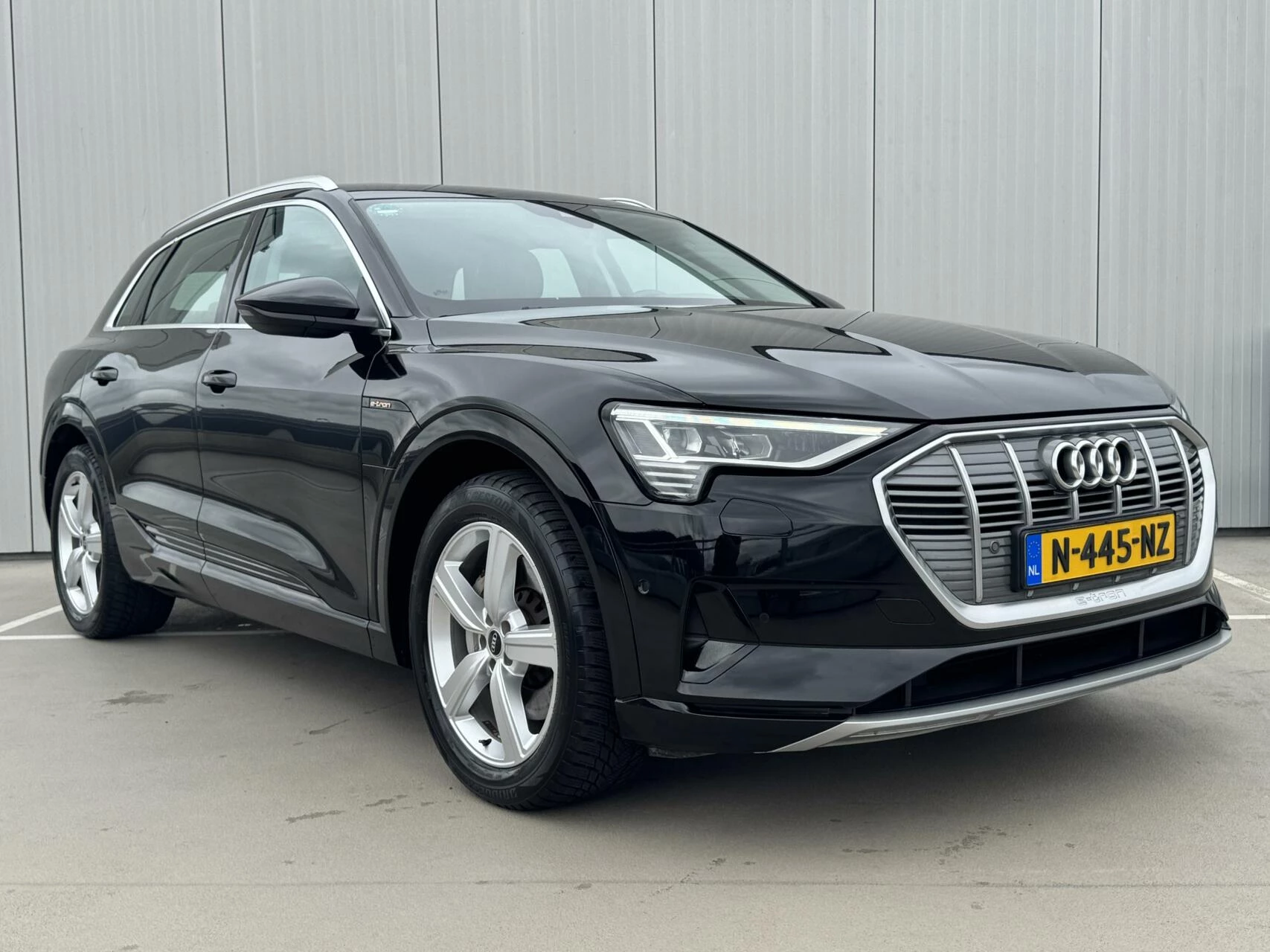 Hoofdafbeelding Audi e-tron