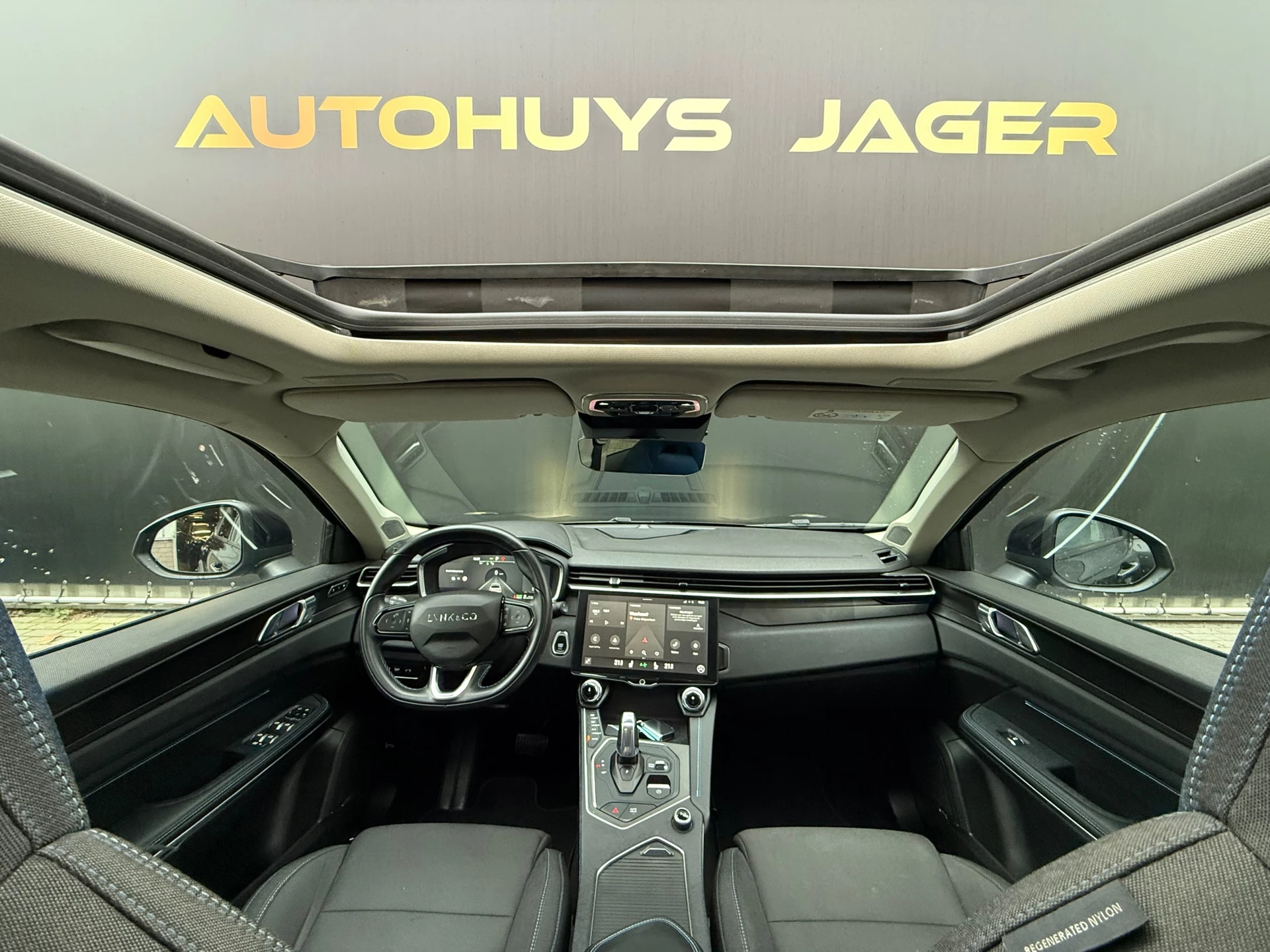 Hoofdafbeelding Lynk & Co 01