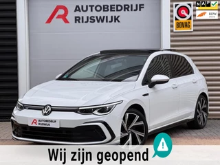Volkswagen GOLF 1.5 eTSI R-Line Pano/Matrix/Blindspot/Camera