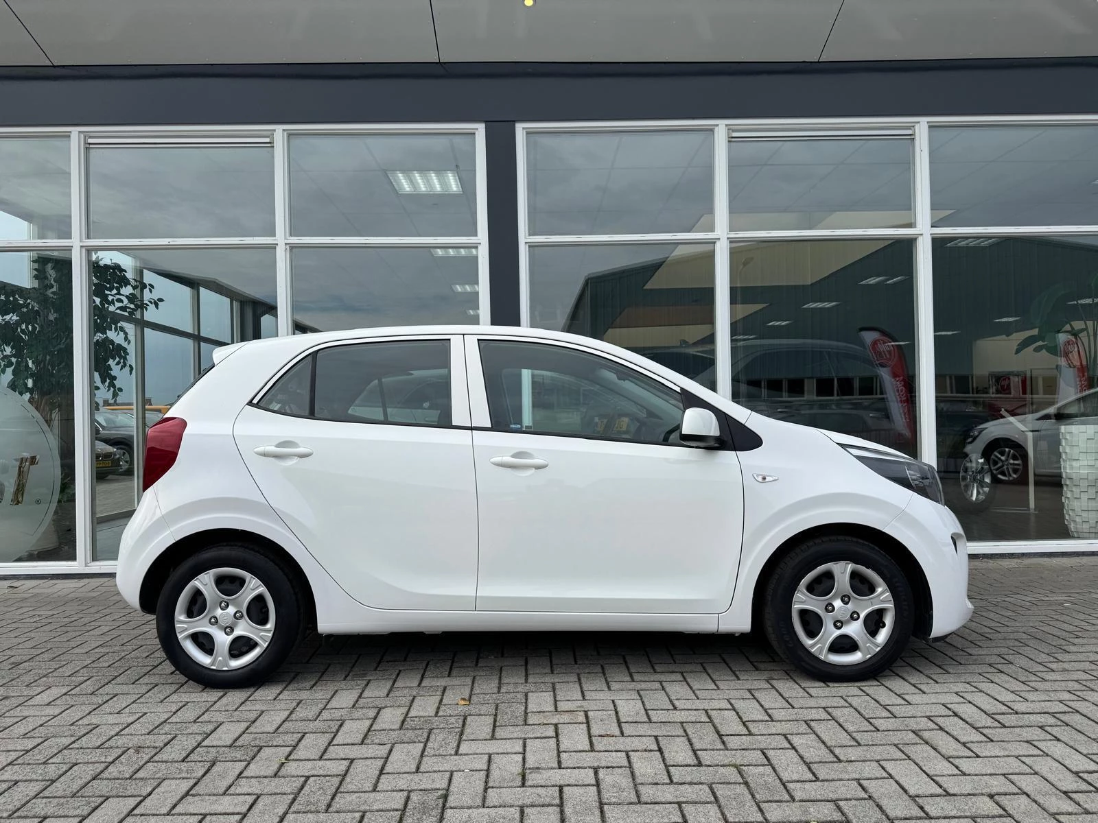 Hoofdafbeelding Kia Picanto