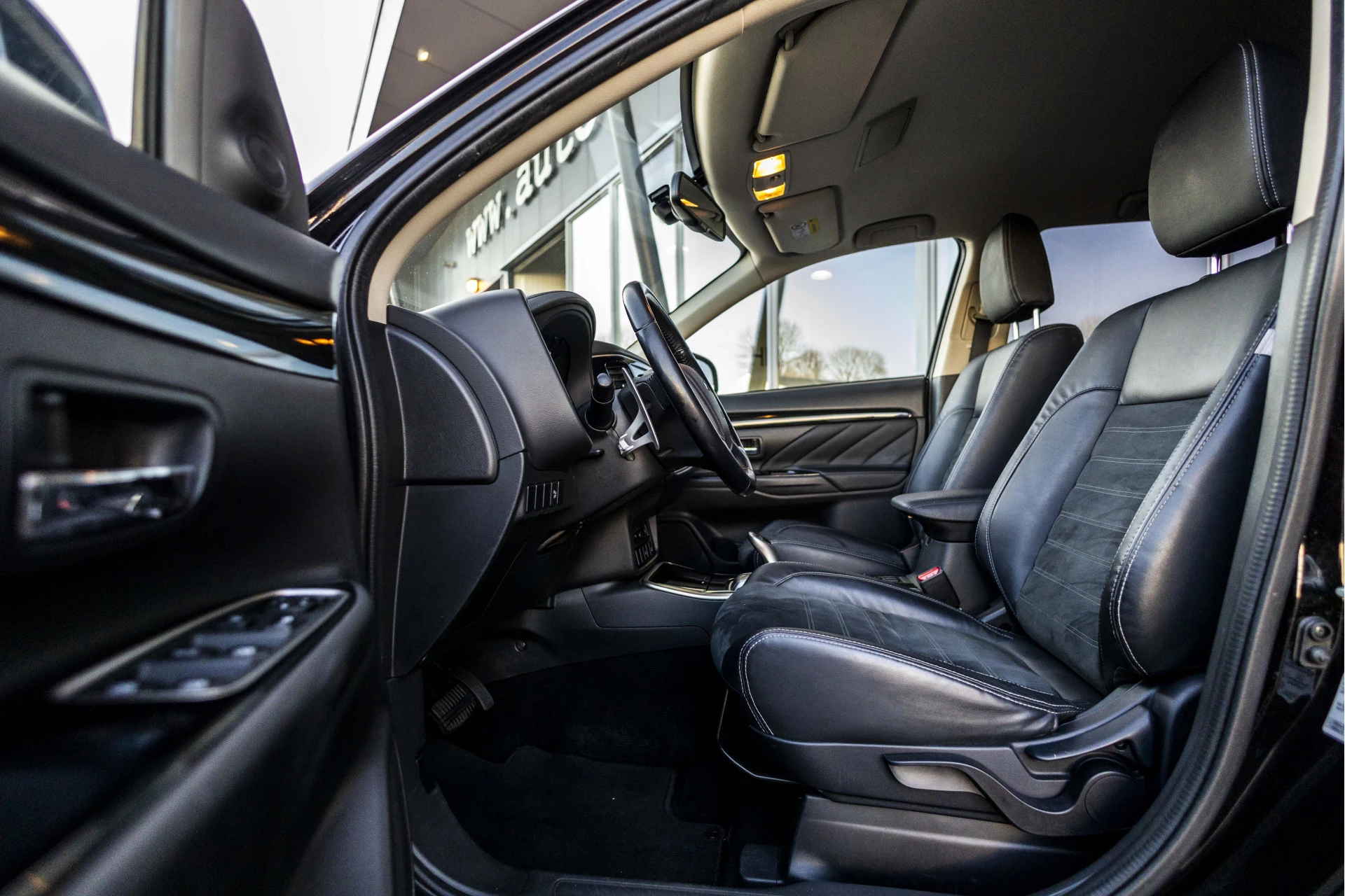 Hoofdafbeelding Mitsubishi Outlander