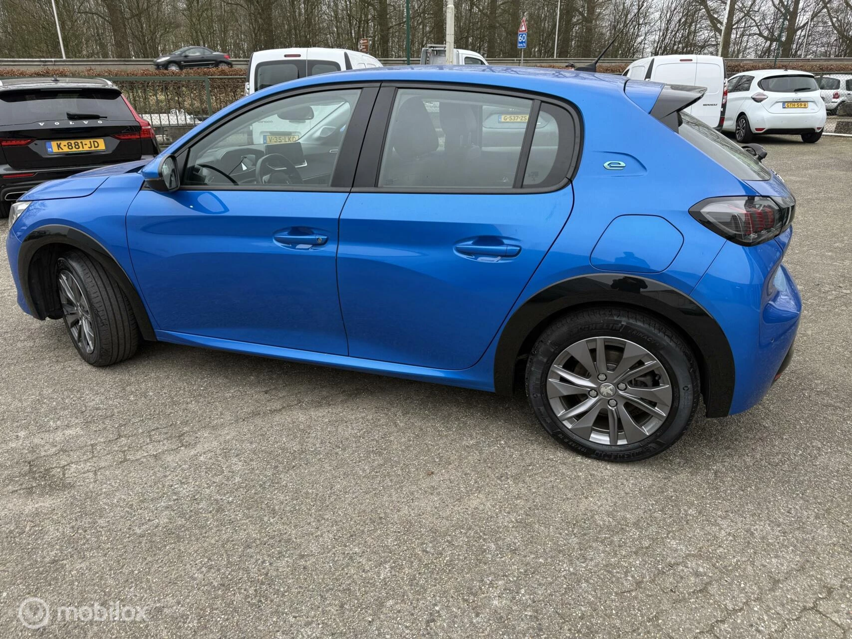 Hoofdafbeelding Peugeot e-208