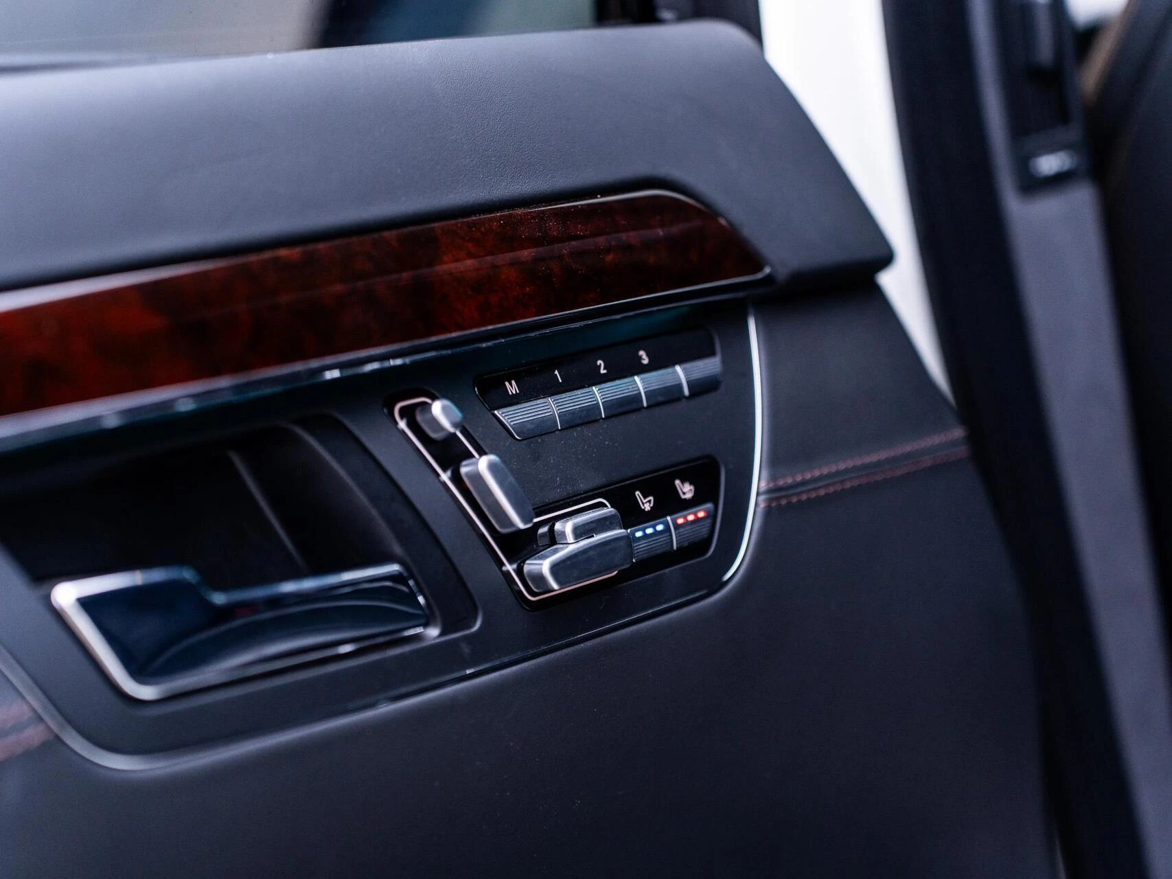 Hoofdafbeelding Mercedes-Benz S-Klasse