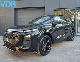 Audi Q3 SPORTBACK 35 TFSI S-LINE BLACK EDITION NIEUW MODEL!