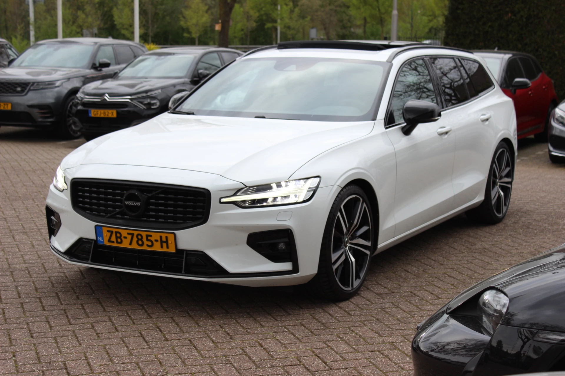 Hoofdafbeelding Volvo V60
