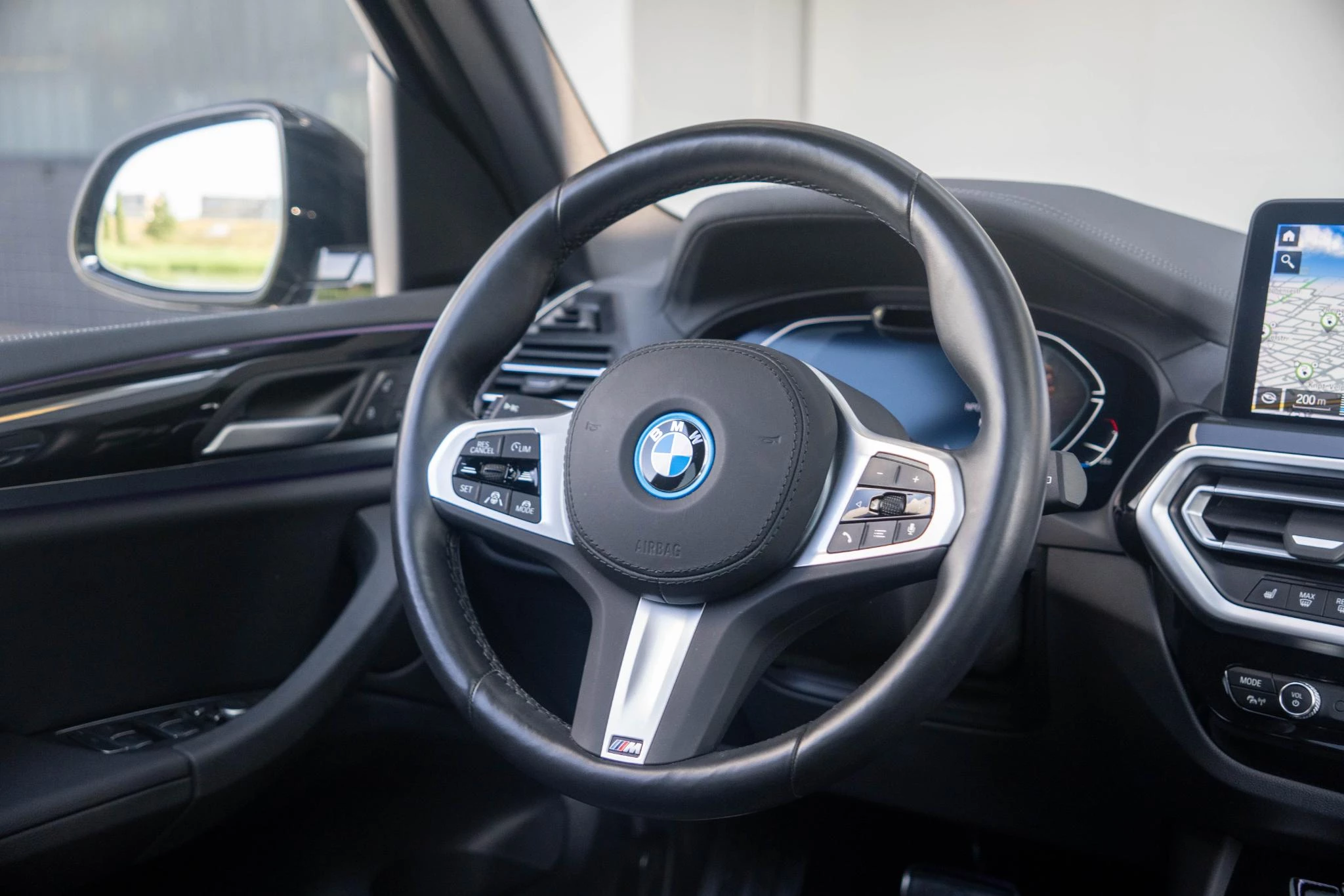 Hoofdafbeelding BMW iX3