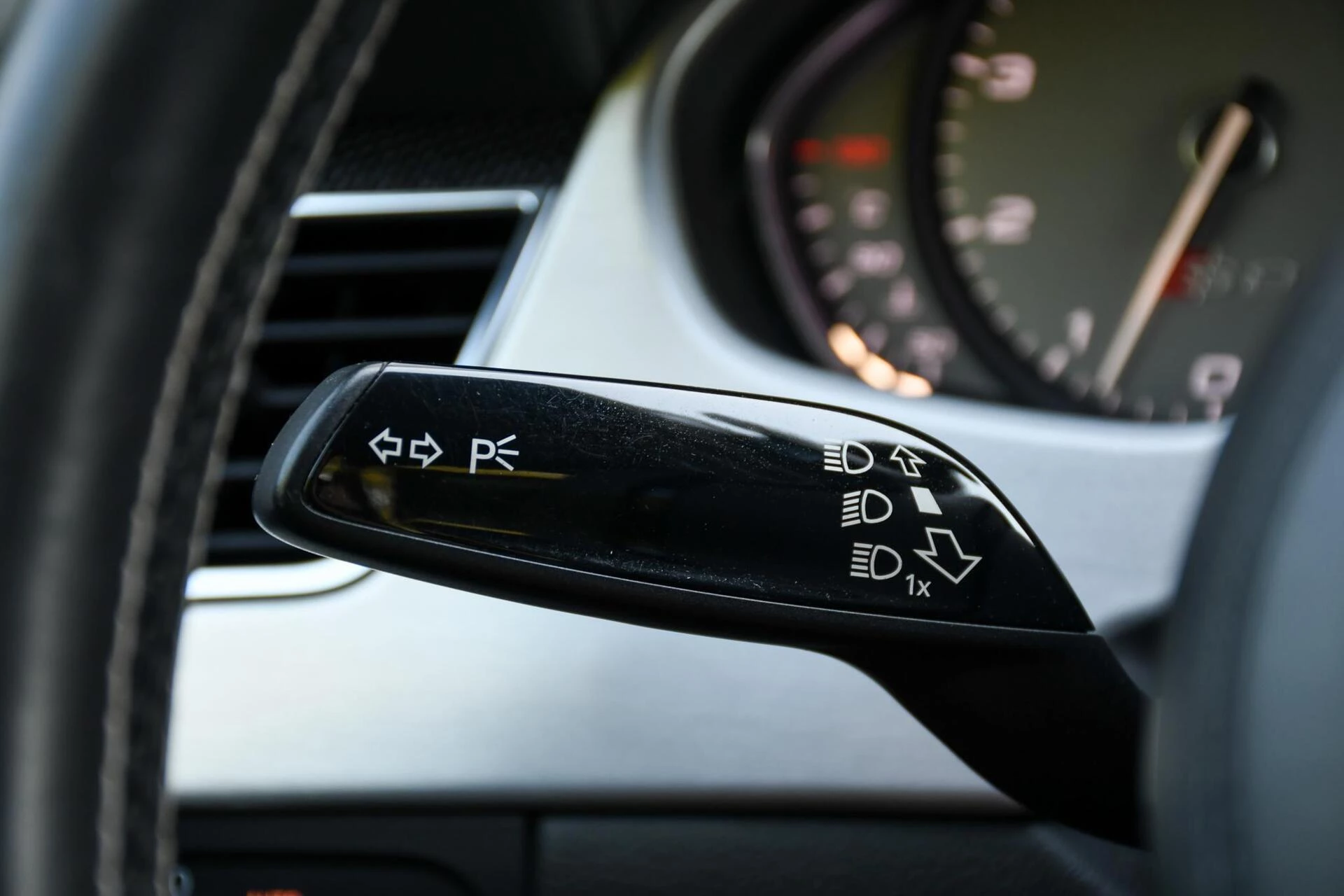 Hoofdafbeelding Audi S8