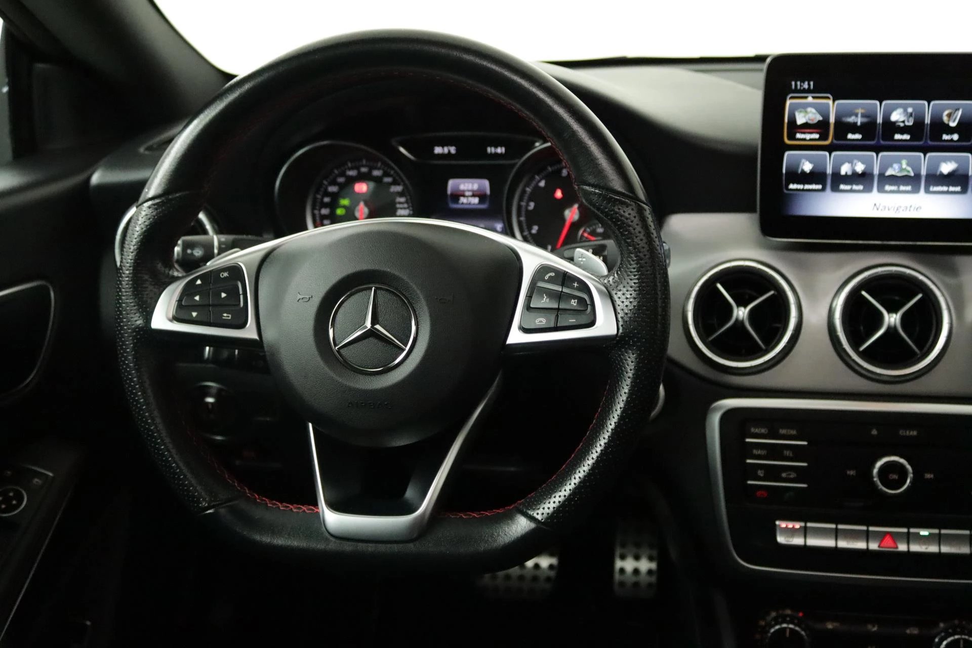 Hoofdafbeelding Mercedes-Benz CLA