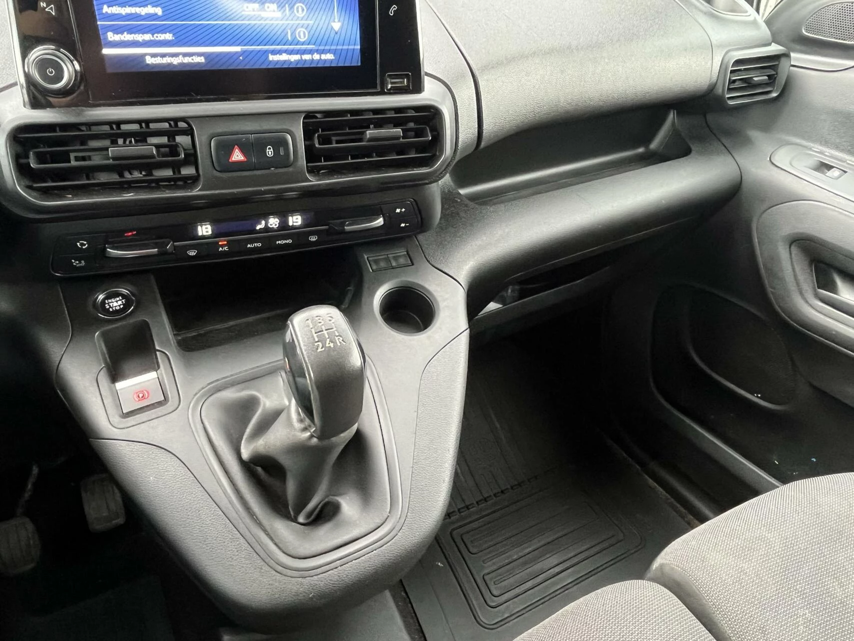 Hoofdafbeelding Toyota ProAce