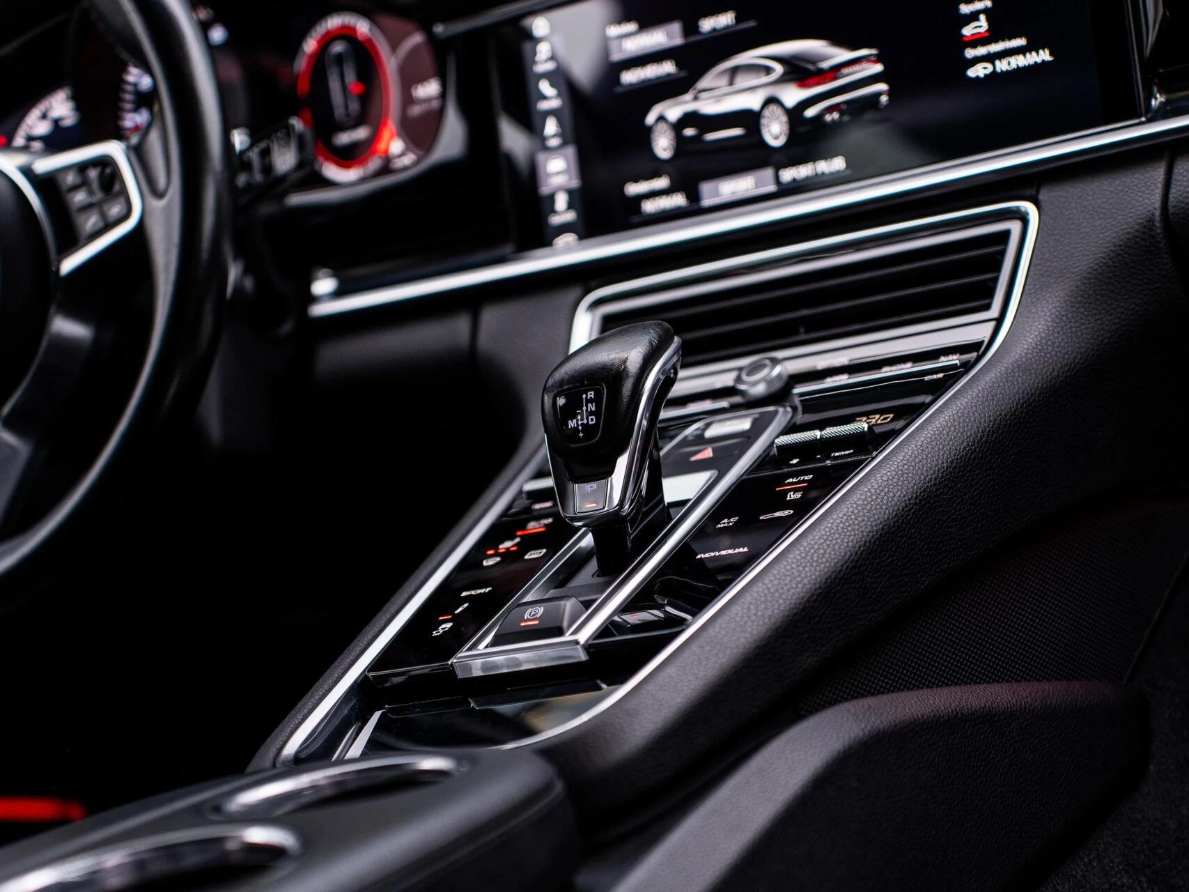 Hoofdafbeelding Porsche Panamera