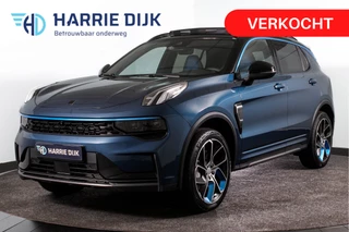 Lynk & Co 01 1.5 PHEV 261PK MY23 | 360 Camera | 7.4 kWh boordlader | Donkere hemel | S/K-panodak | Adapt. Cruise | Memory | Elek. klep | LM 20" | 2317