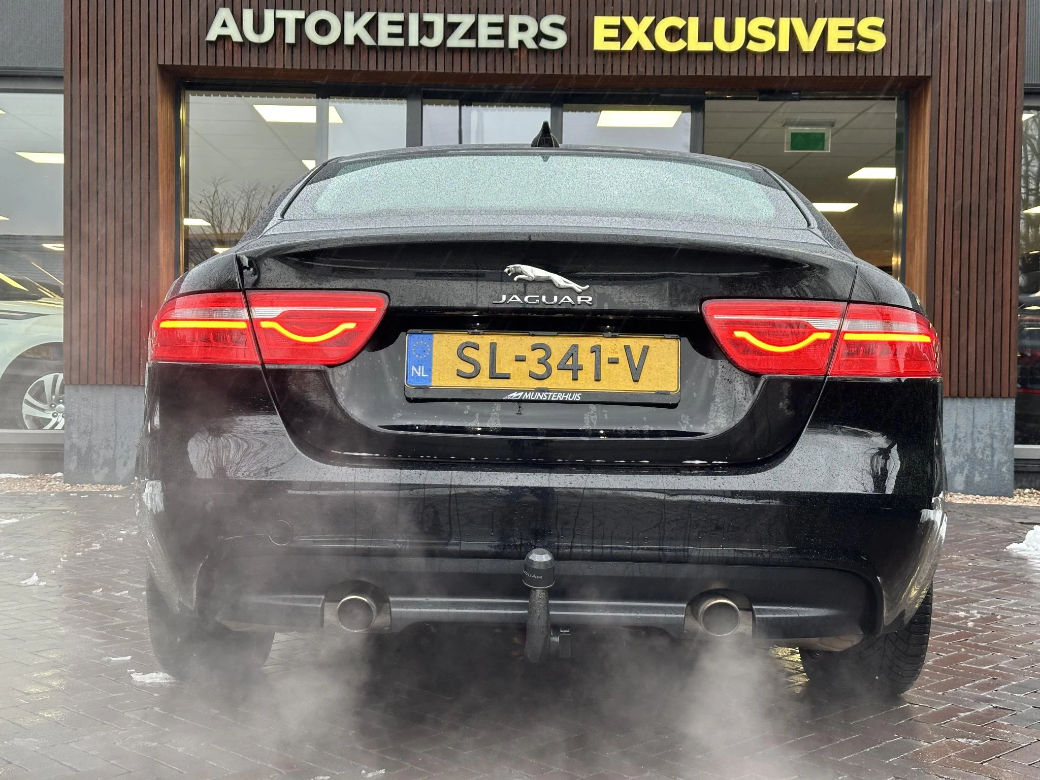 Hoofdafbeelding Jaguar XE