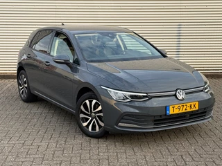 Volkswagen Golf 2.0 TDI Life Business / APK / SFEER VERLICHT. / CRUISE / NETTE AUTO / INRUIL MOG.