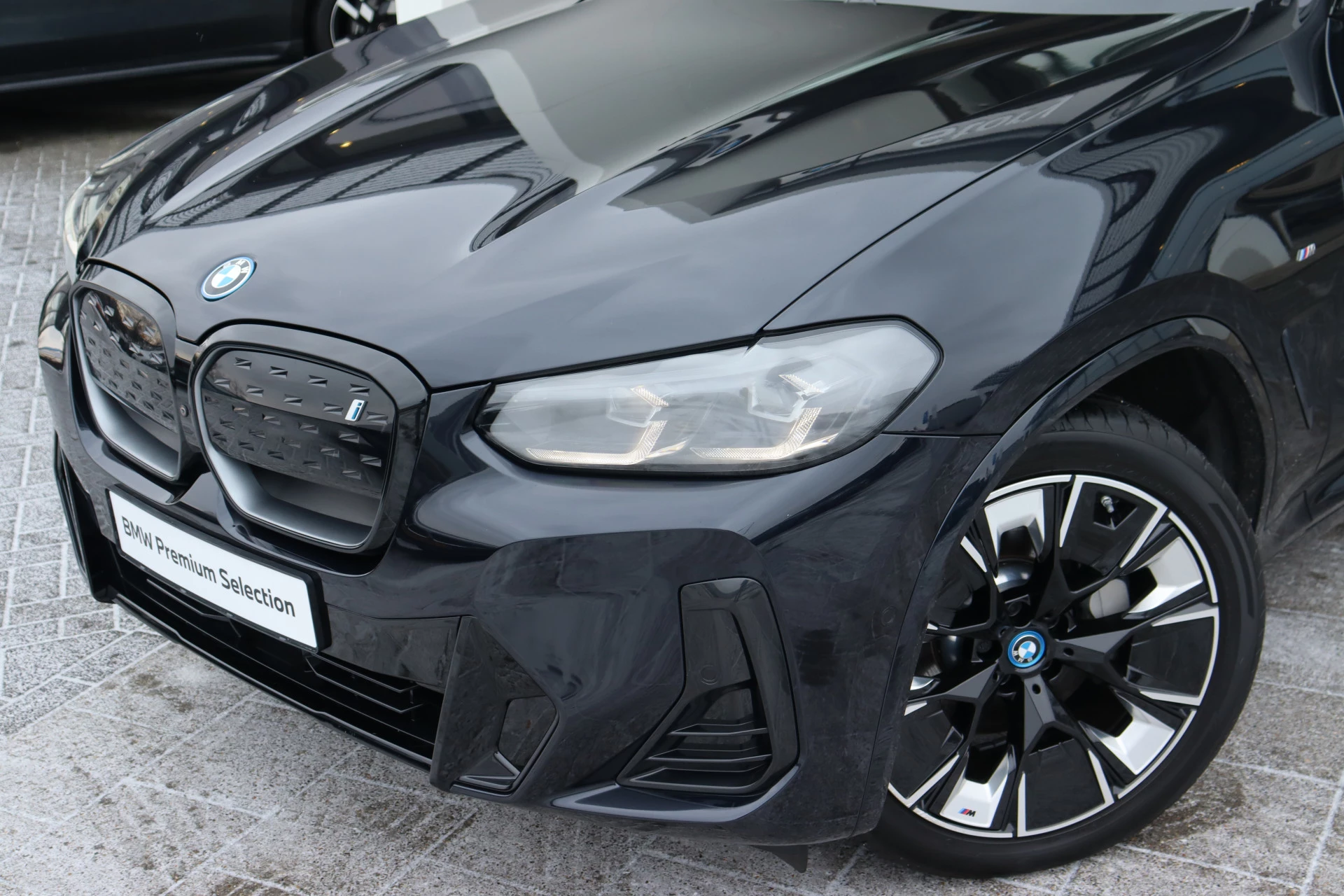 Hoofdafbeelding BMW iX3