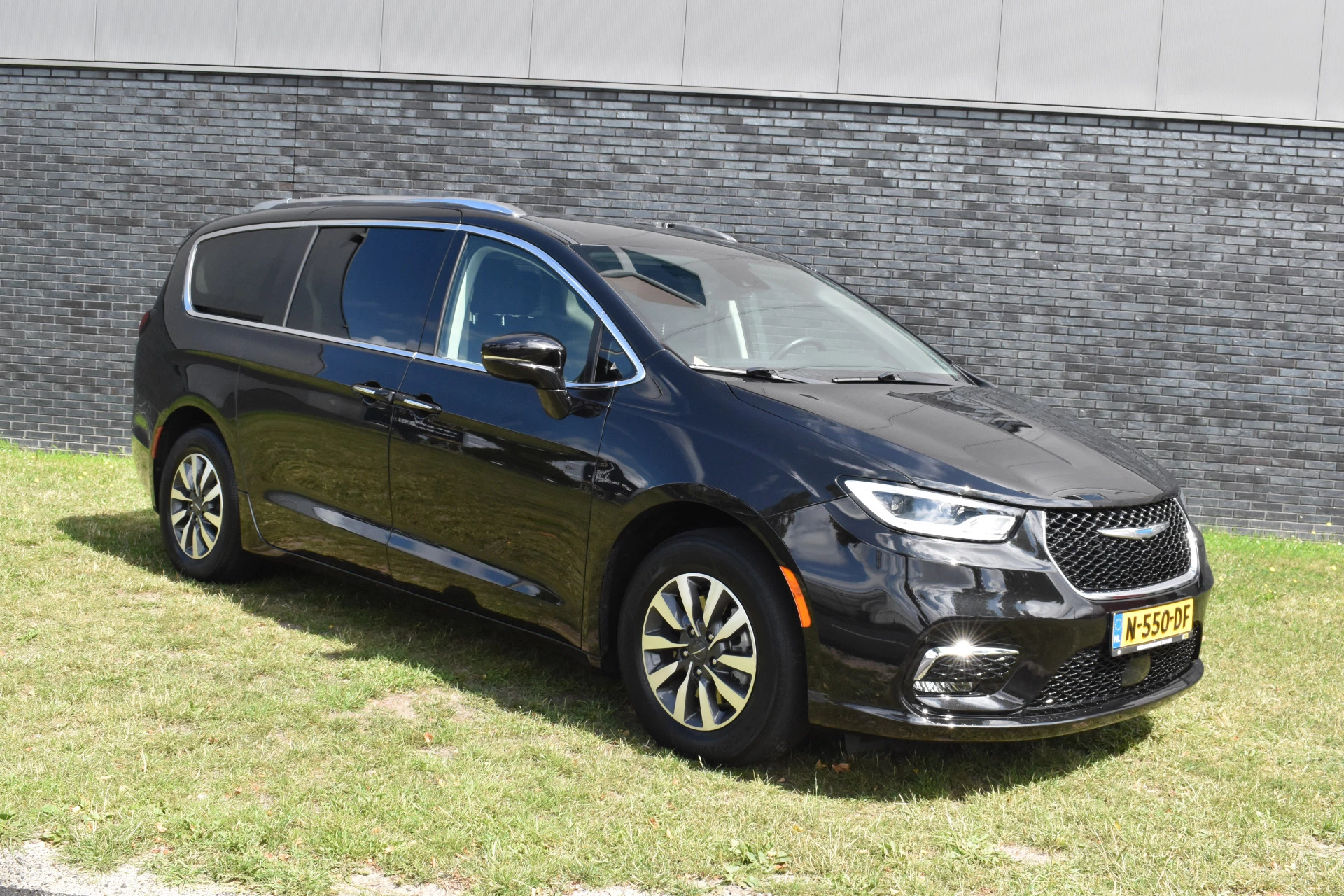 Hoofdafbeelding Chrysler Pacifica
