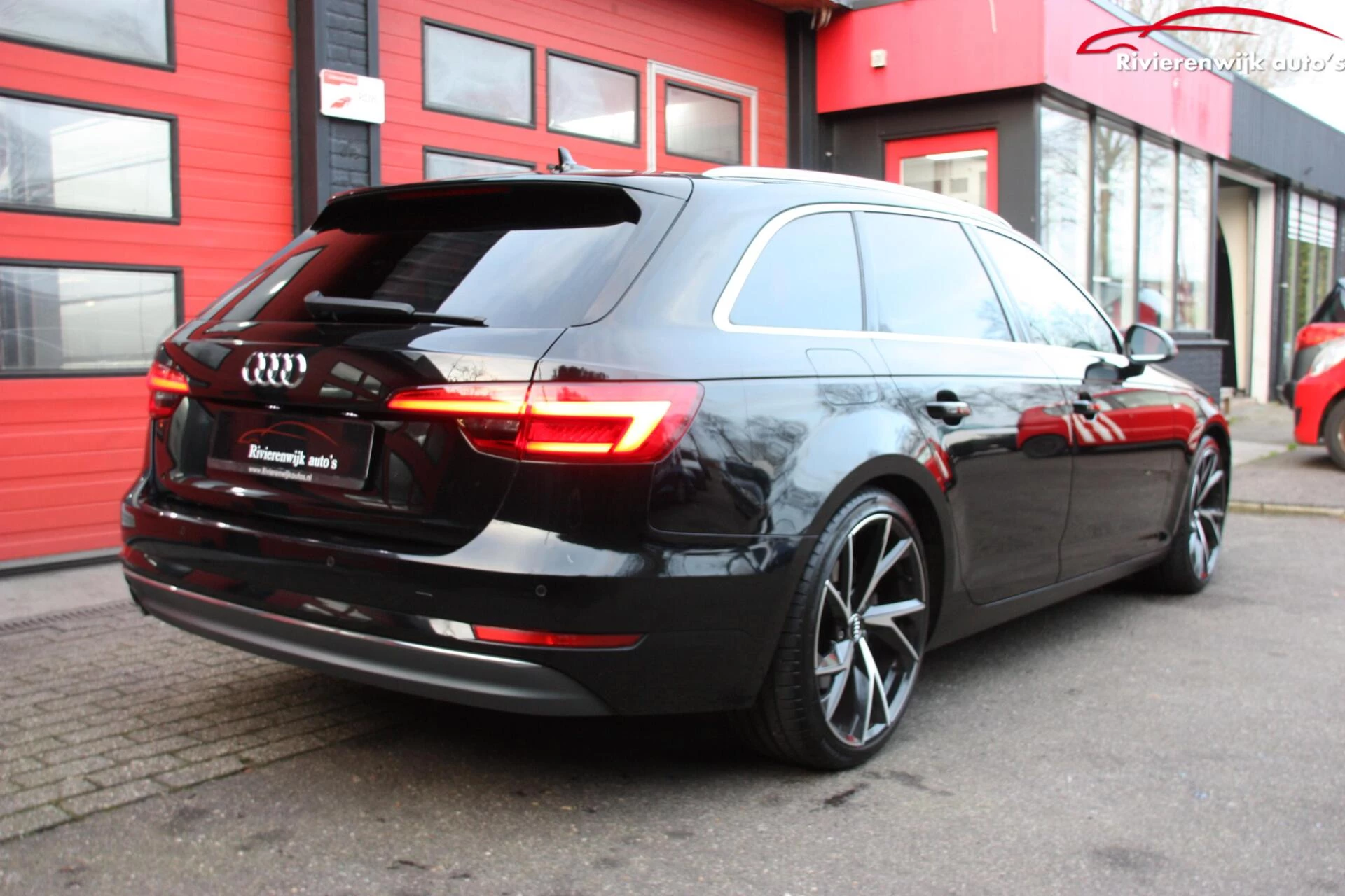 Hoofdafbeelding Audi A4