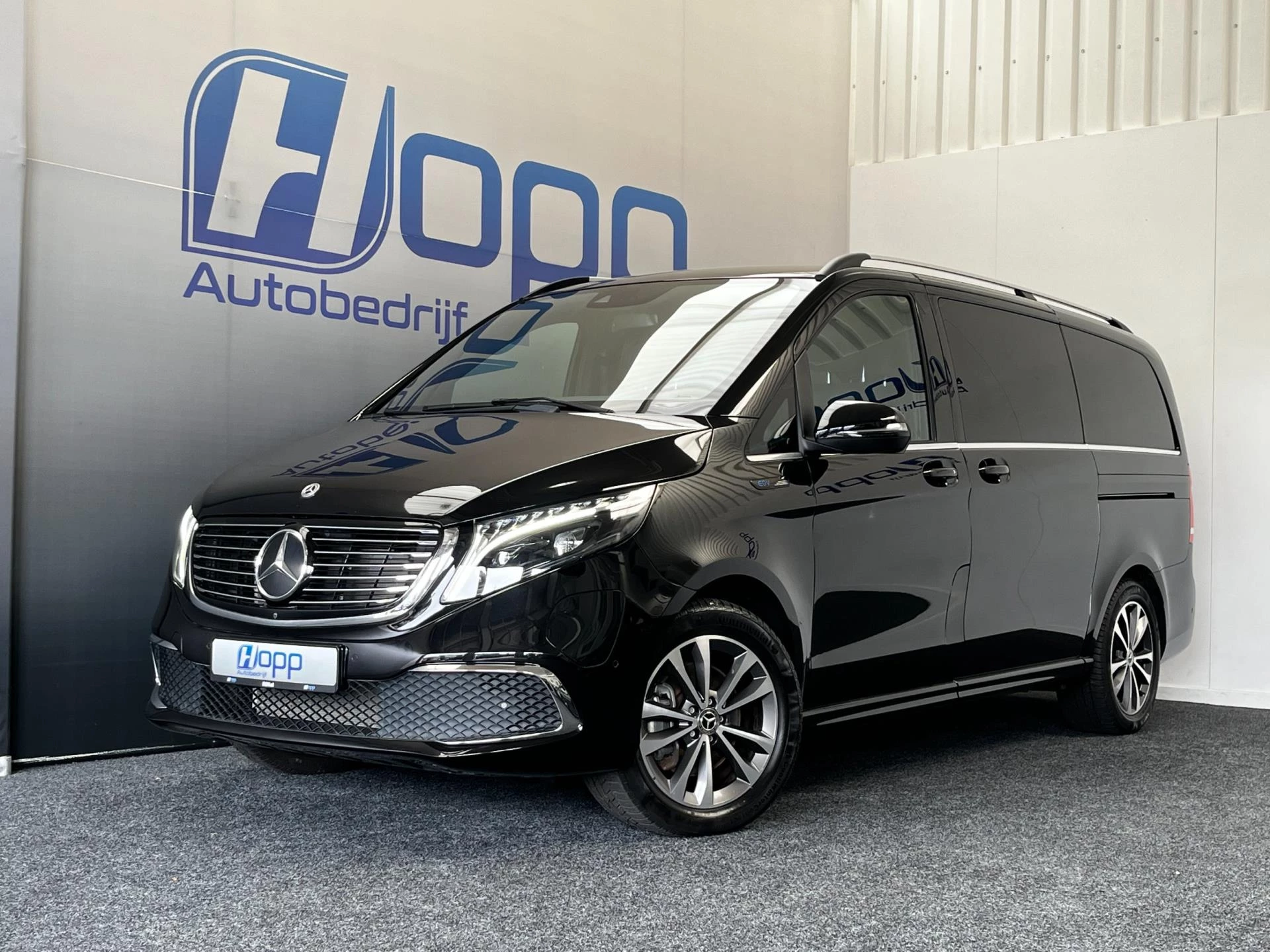 Hoofdafbeelding Mercedes-Benz EQV