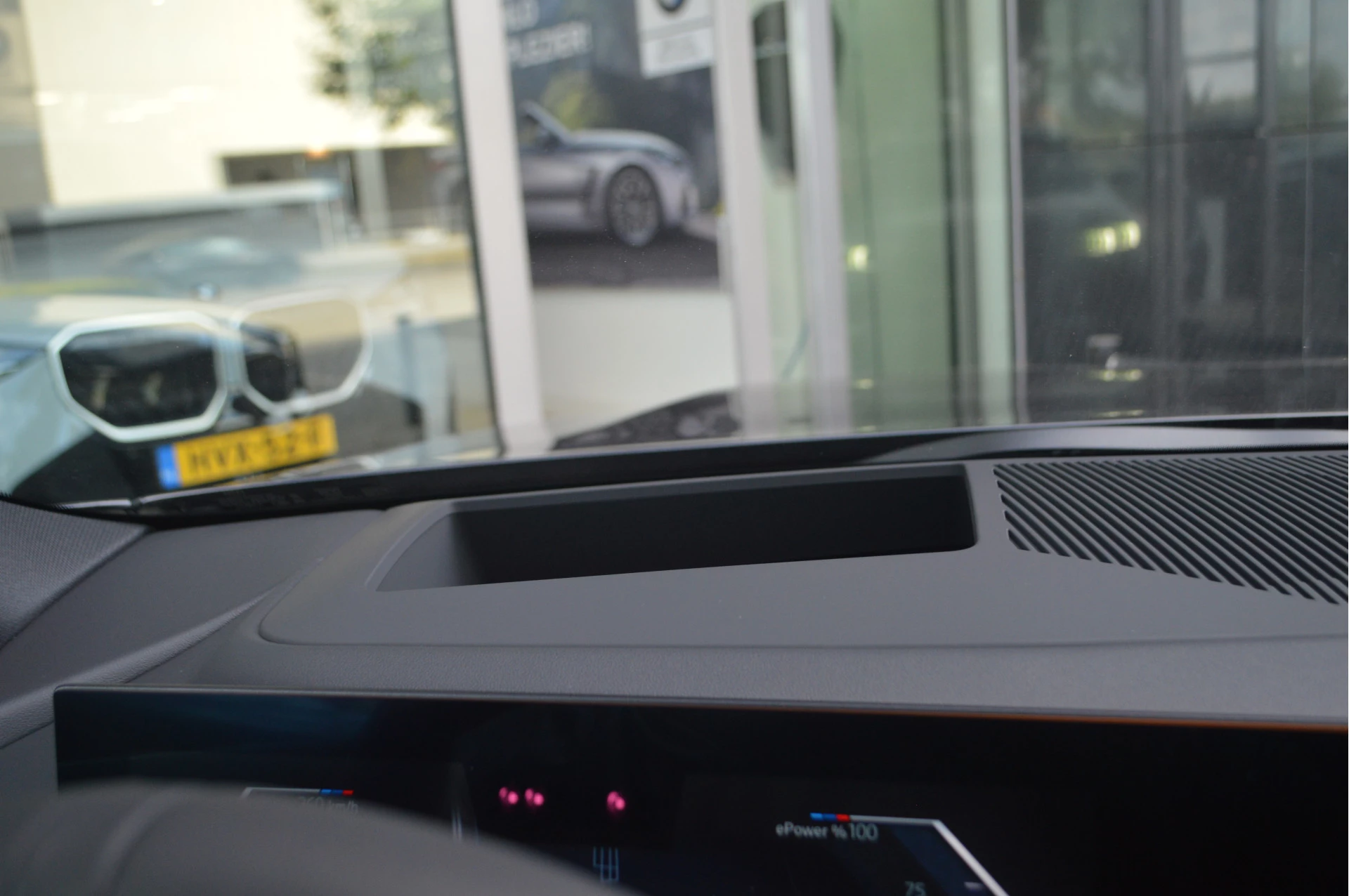 Hoofdafbeelding BMW i5