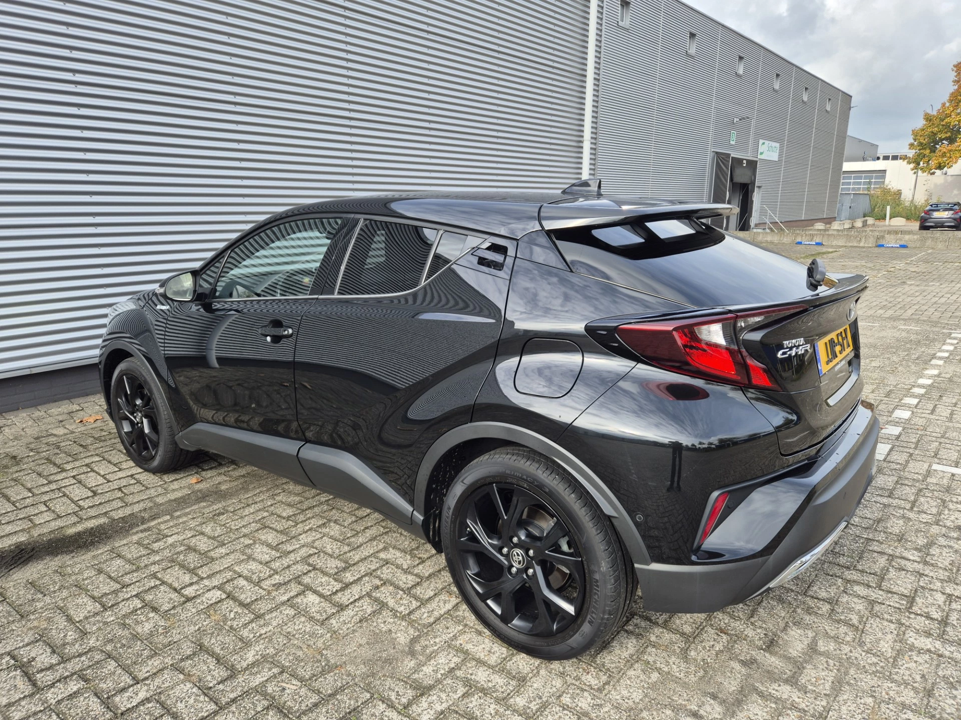 Hoofdafbeelding Toyota C-HR
