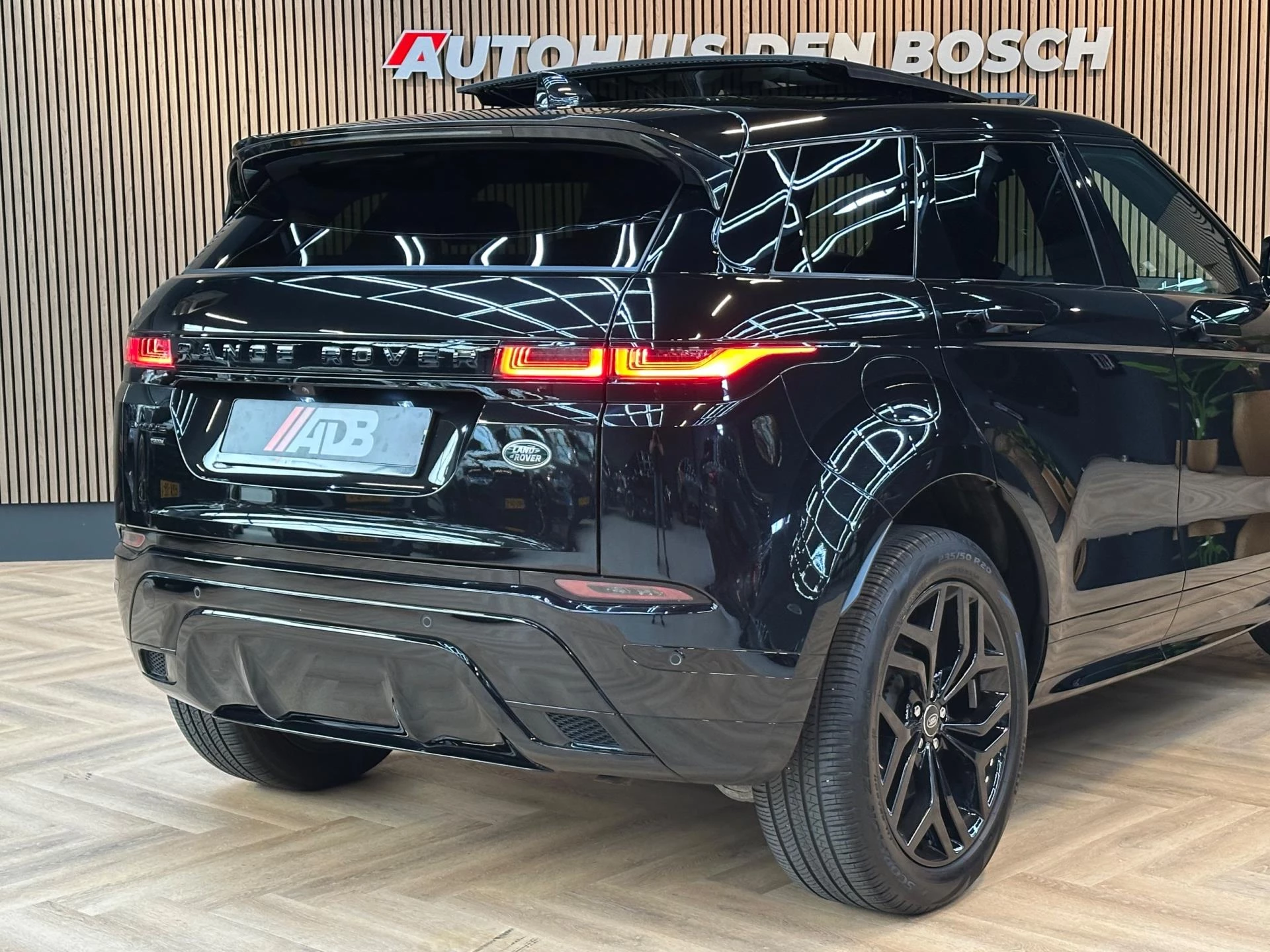 Hoofdafbeelding Land Rover Range Rover Evoque