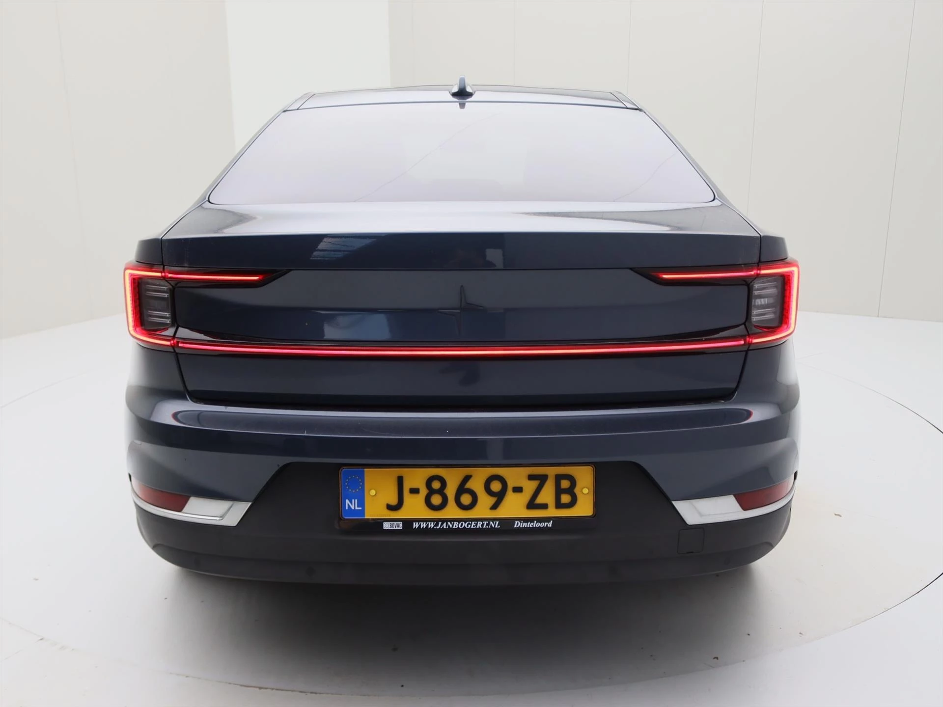 Hoofdafbeelding Polestar 2