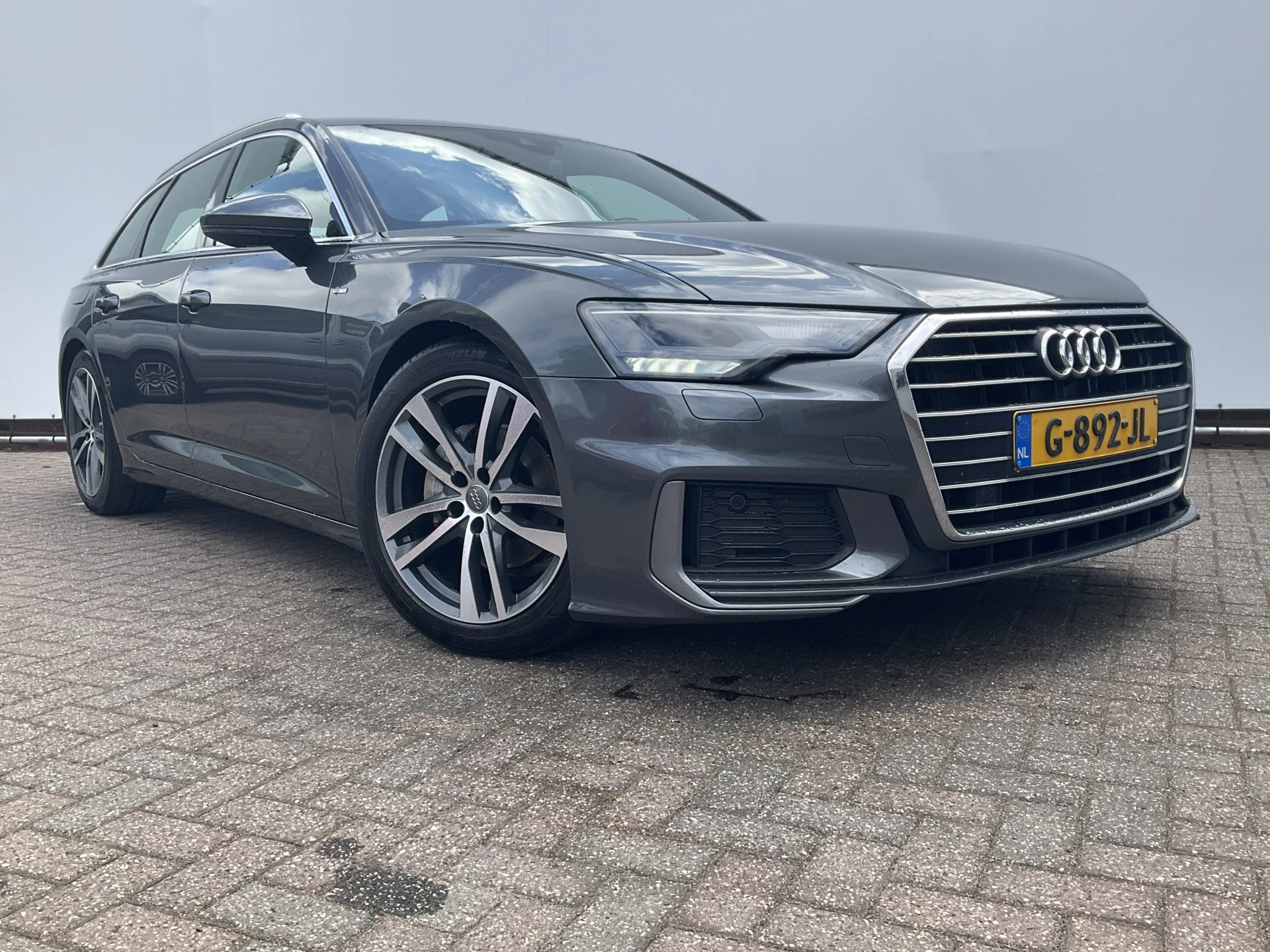 Hoofdafbeelding Audi A6