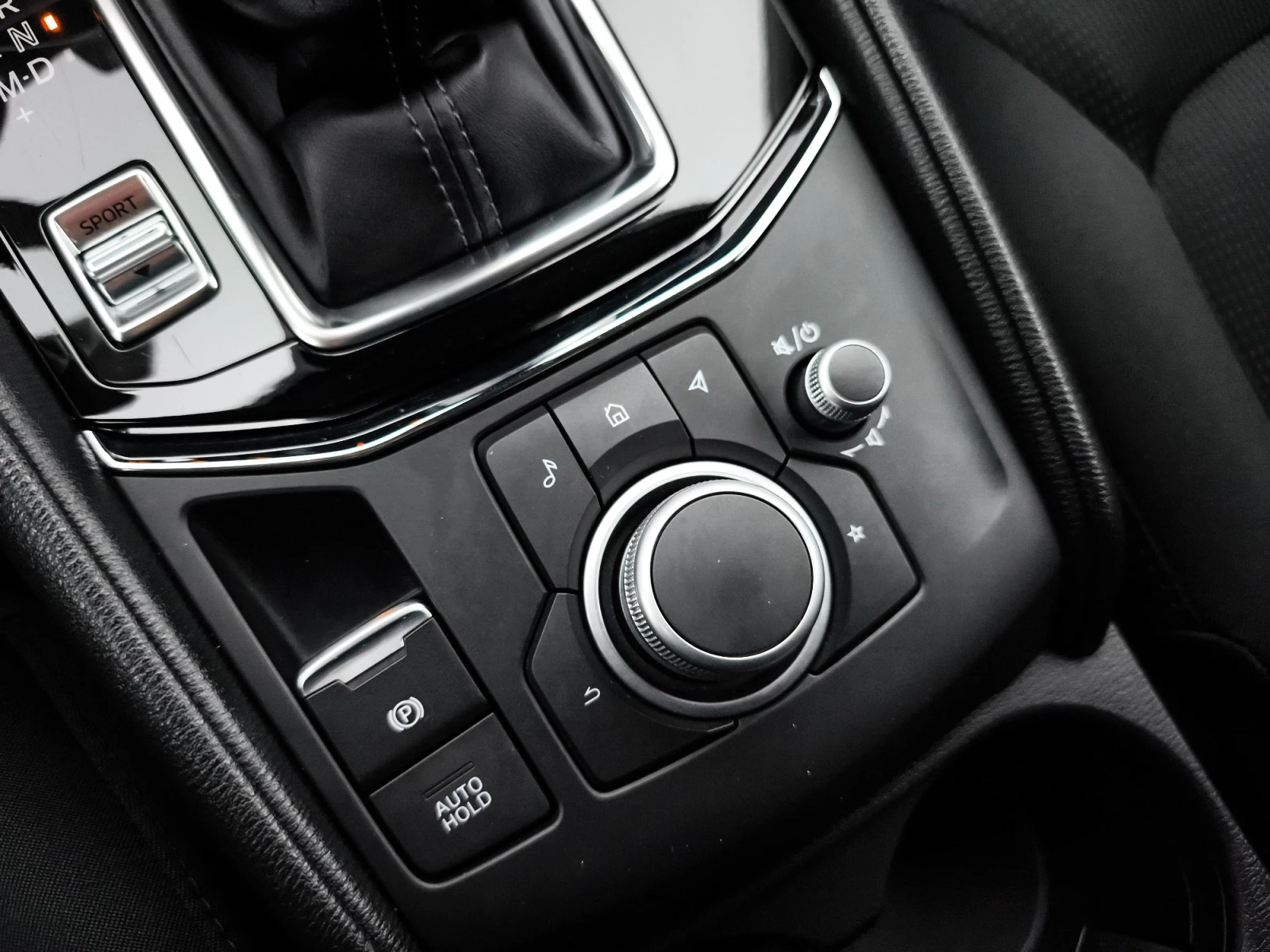 Hoofdafbeelding Mazda CX-5