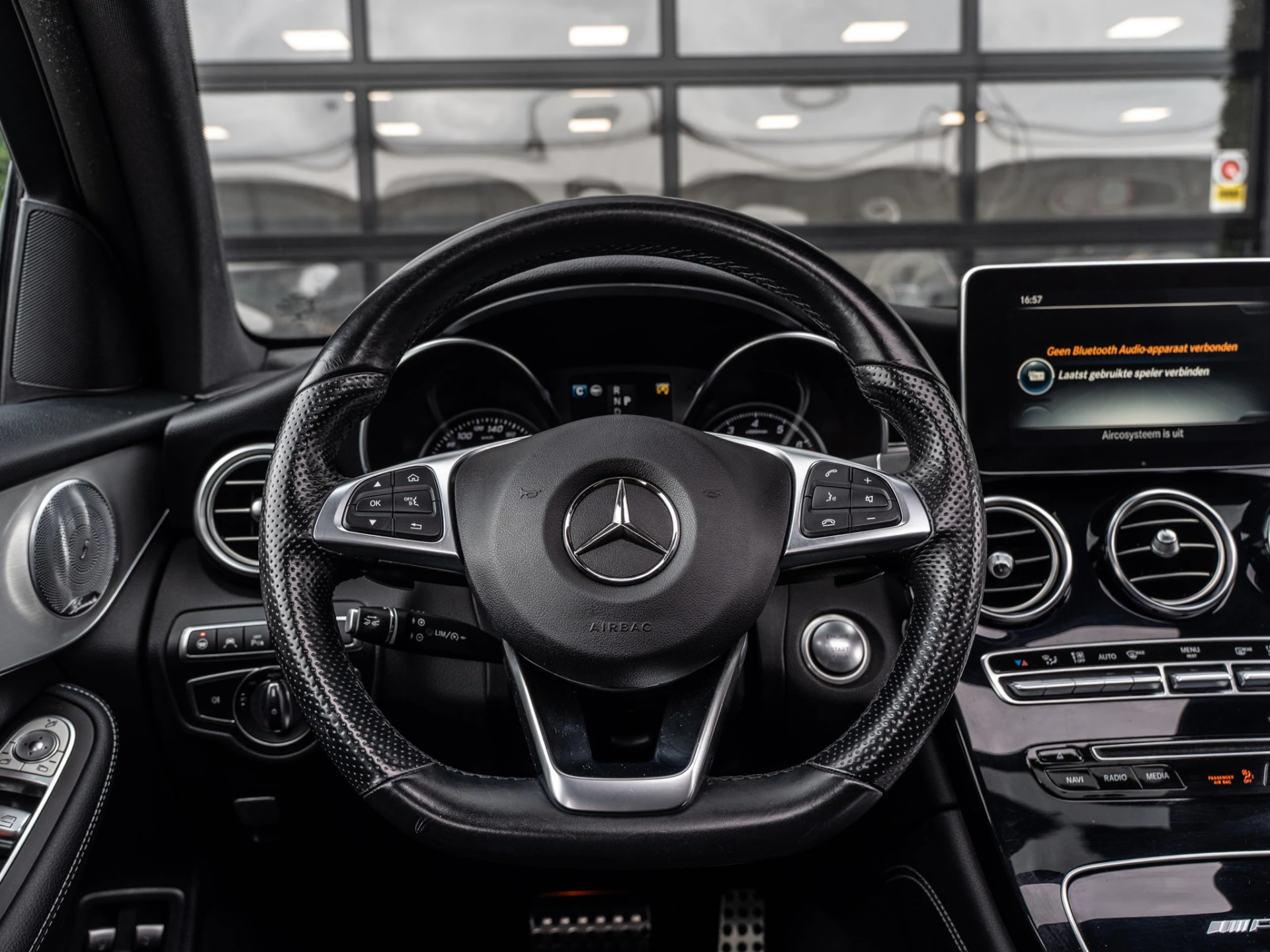 Hoofdafbeelding Mercedes-Benz GLC