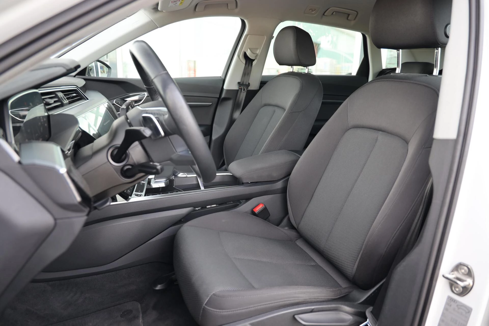 Hoofdafbeelding Audi e-tron