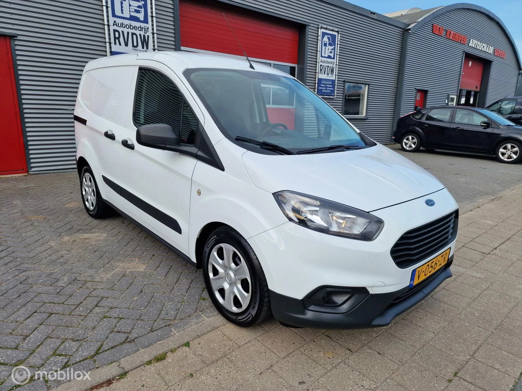 Hoofdafbeelding Ford Transit Courier