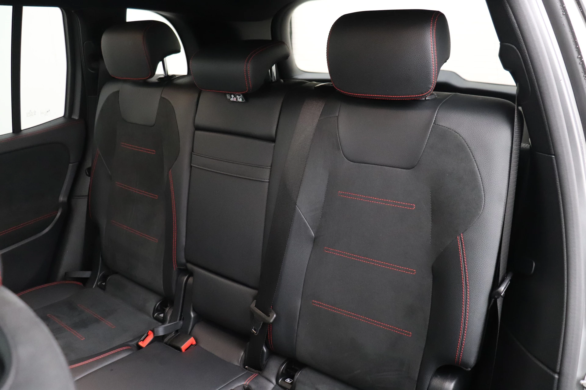 Hoofdafbeelding Mercedes-Benz EQB