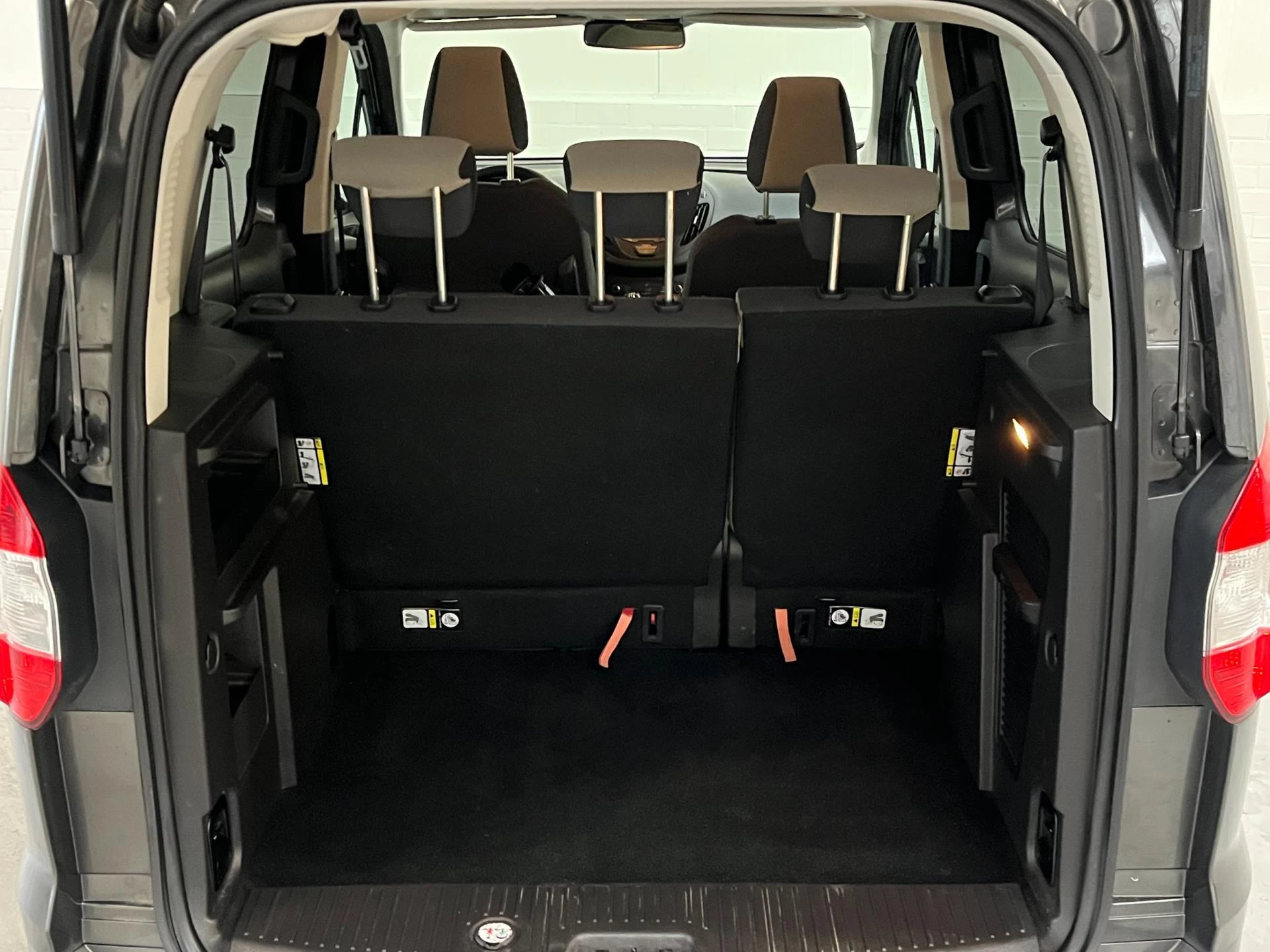 Hoofdafbeelding Ford Tourneo Courier