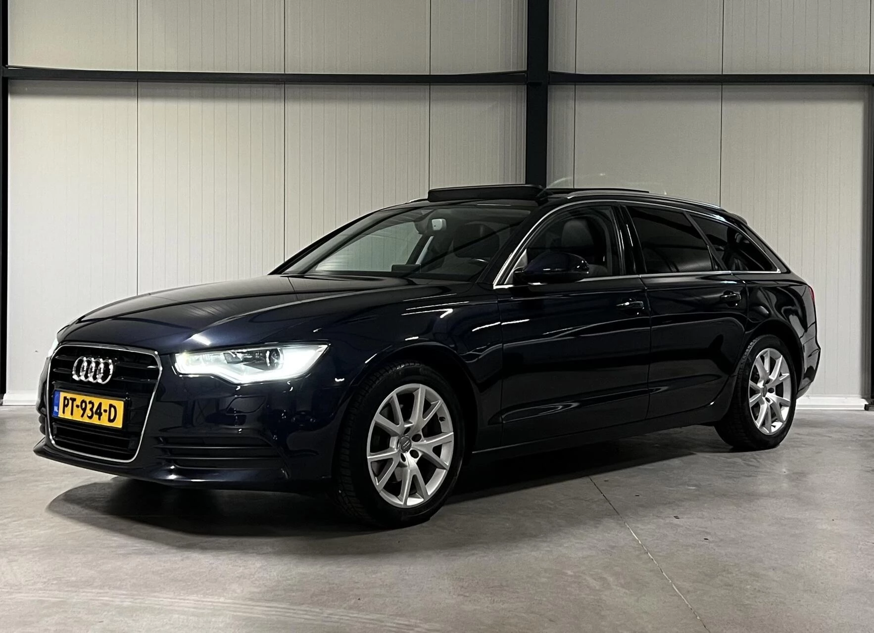 Hoofdafbeelding Audi A6