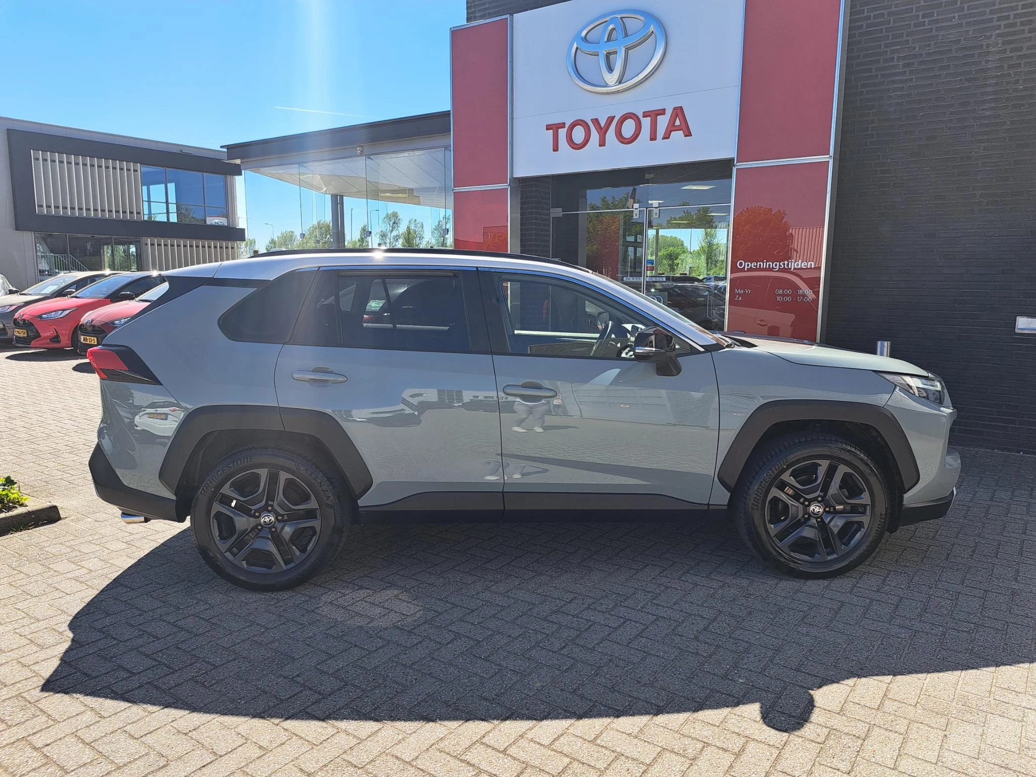 Hoofdafbeelding Toyota RAV4