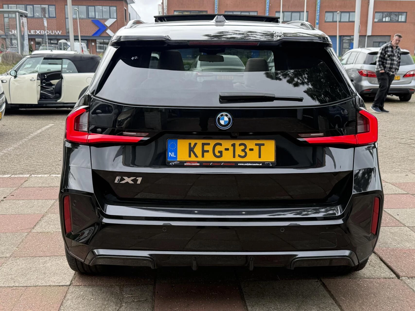 Hoofdafbeelding BMW iX1