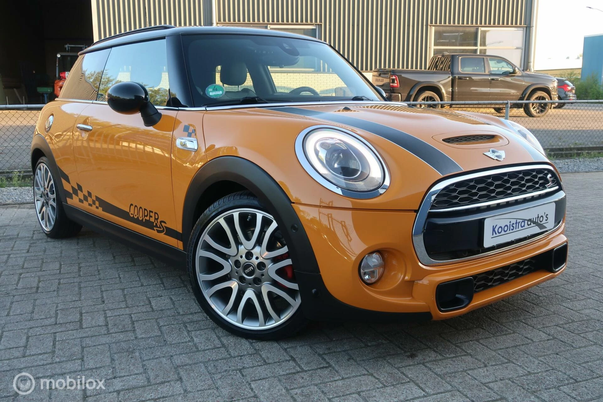 Hoofdafbeelding MINI Cooper S