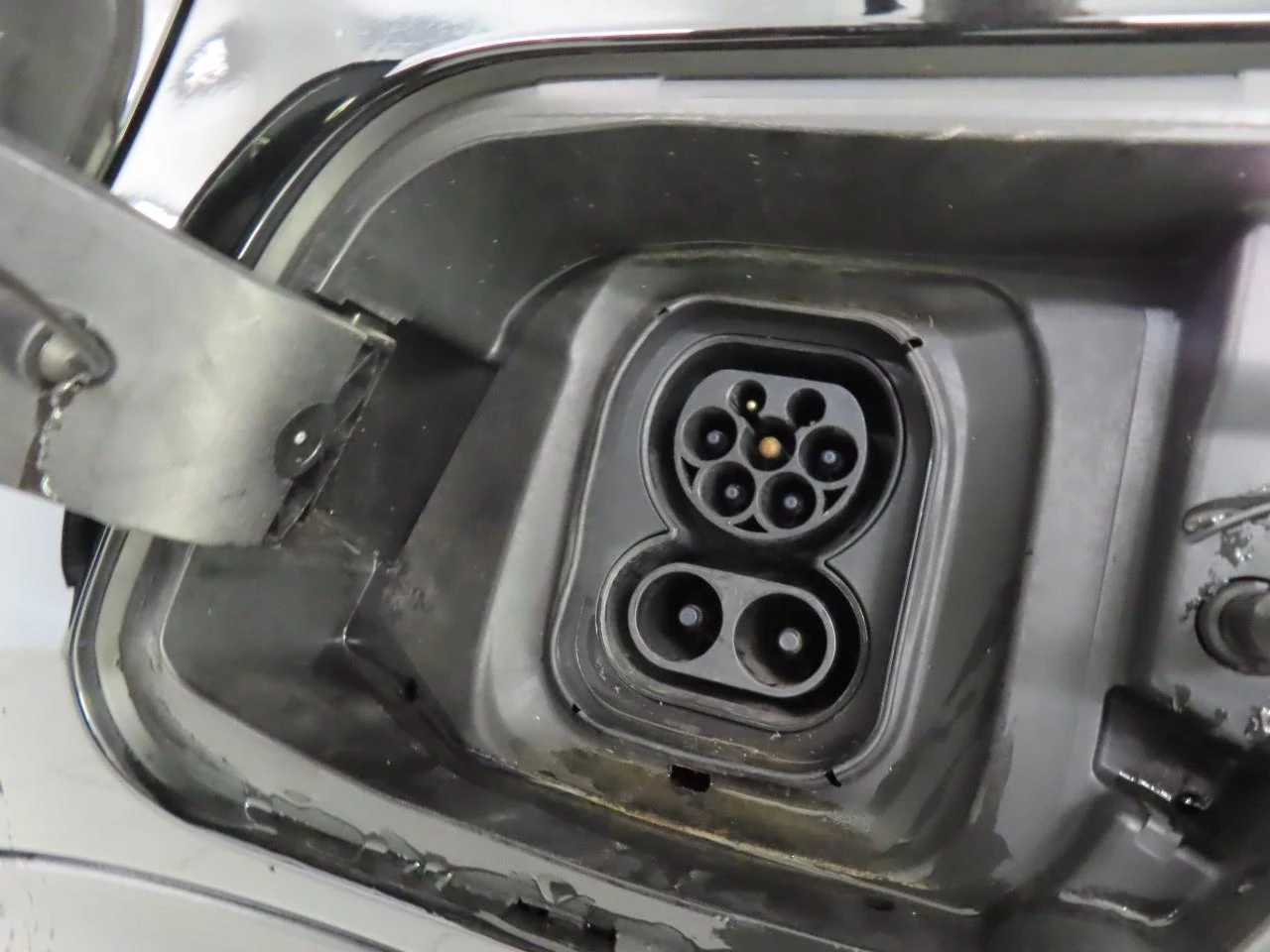 Hoofdafbeelding Peugeot e-2008