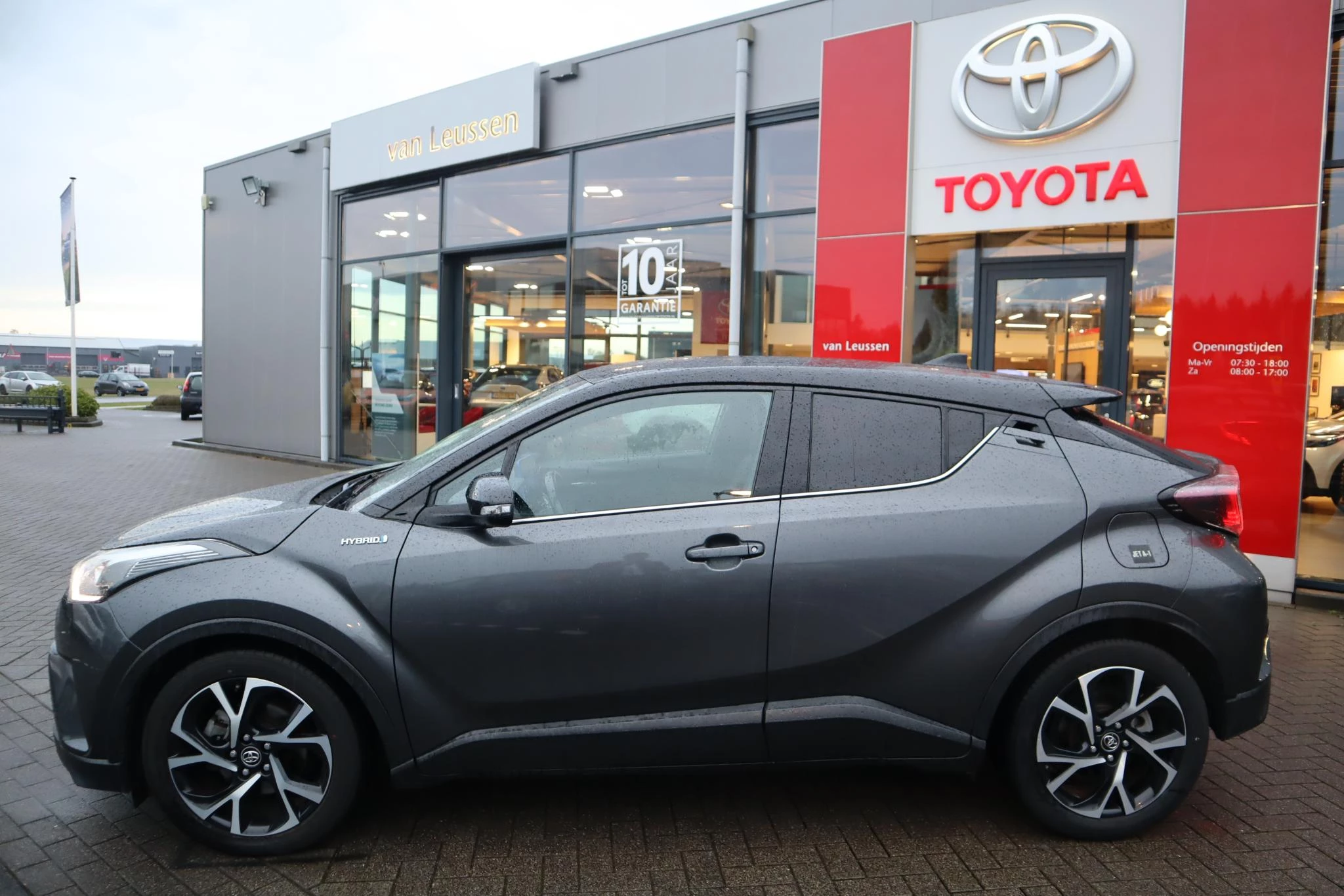Hoofdafbeelding Toyota C-HR