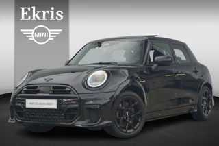 Mini Cooper 5-deurs John Cooper Works Trim | Pakket M | Panoramadak | Head-Up Display | Driving Assistant | Comfort Access