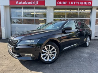 Hoofdafbeelding Škoda Superb Škoda Superb Combi 1.4 TSI ACT 150PK DSG Full-Led Camera Cruise Carplay