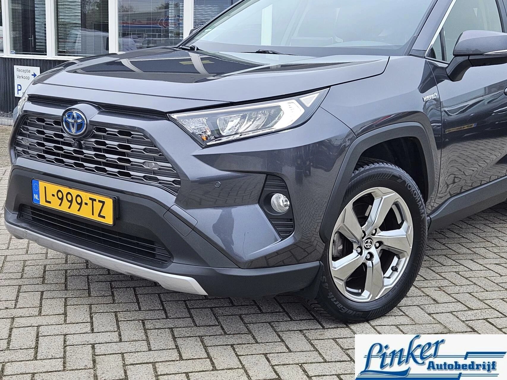 Hoofdafbeelding Toyota RAV4