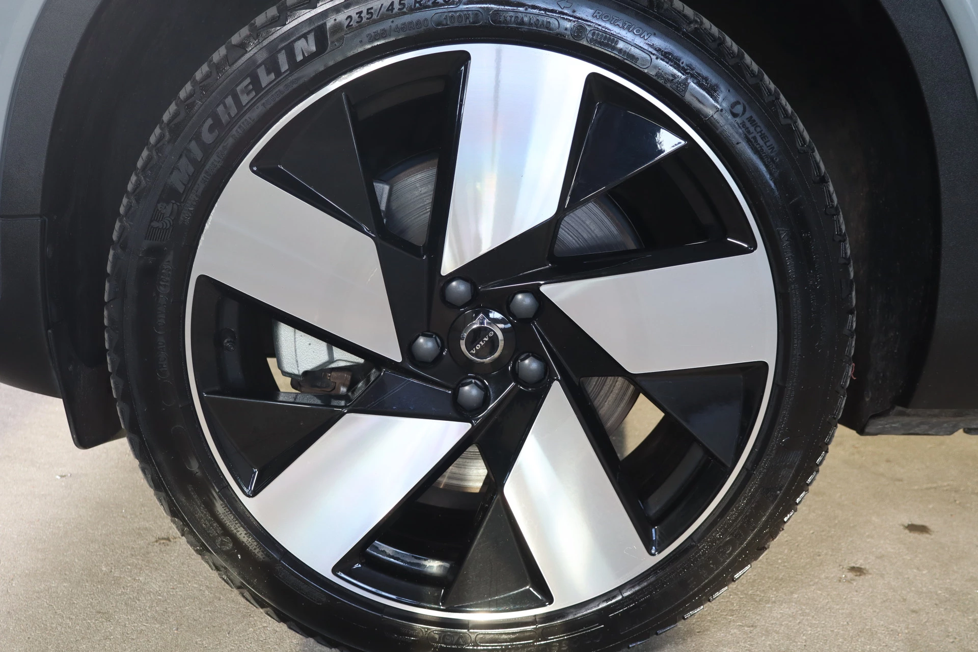 Hoofdafbeelding Volvo C40