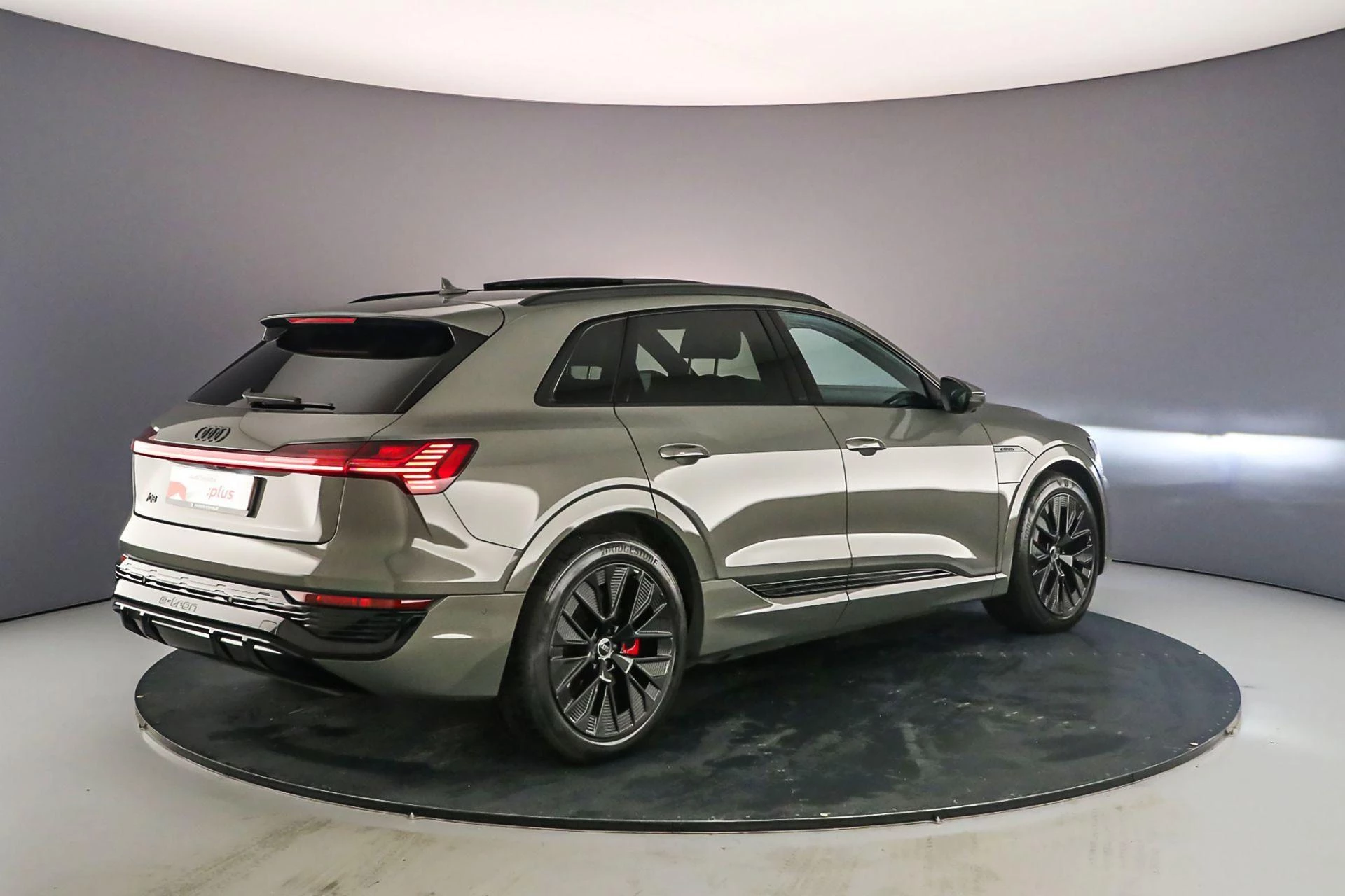 Hoofdafbeelding Audi Q8 e-tron