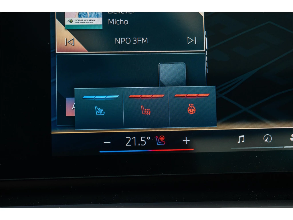 Hoofdafbeelding BMW i5